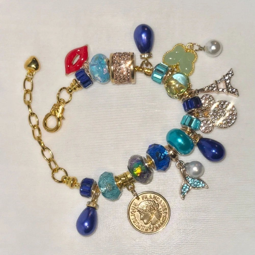 Elegant Blue and Gold Charm Bracelet